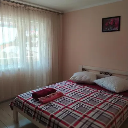 Pensión Good House